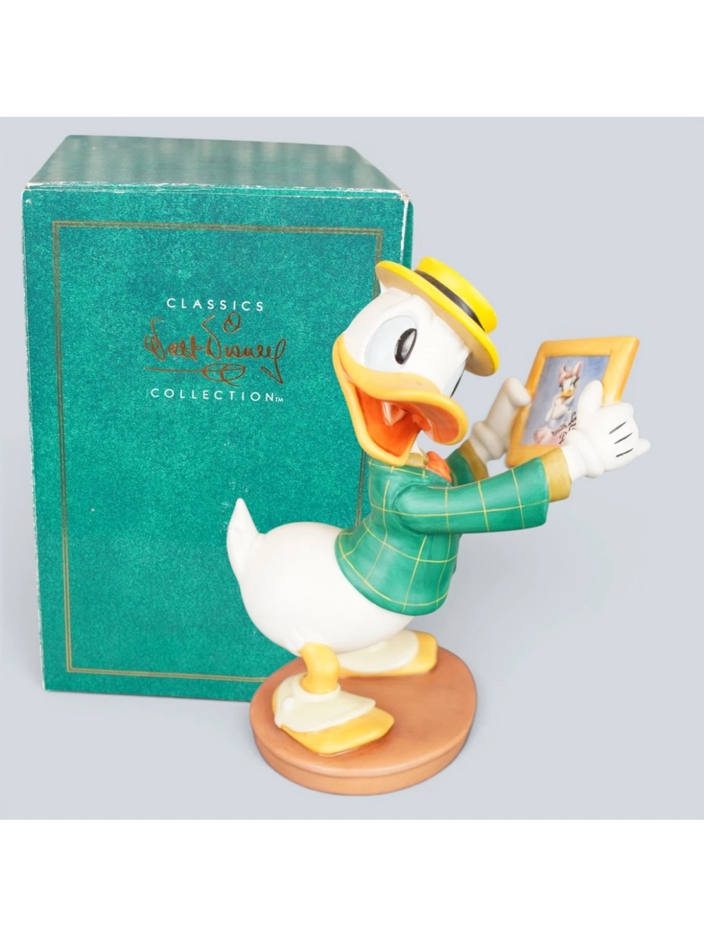 Vintage Walt Disney Donald Duck Mr Duck Steps Out With Love From Daisy 1994